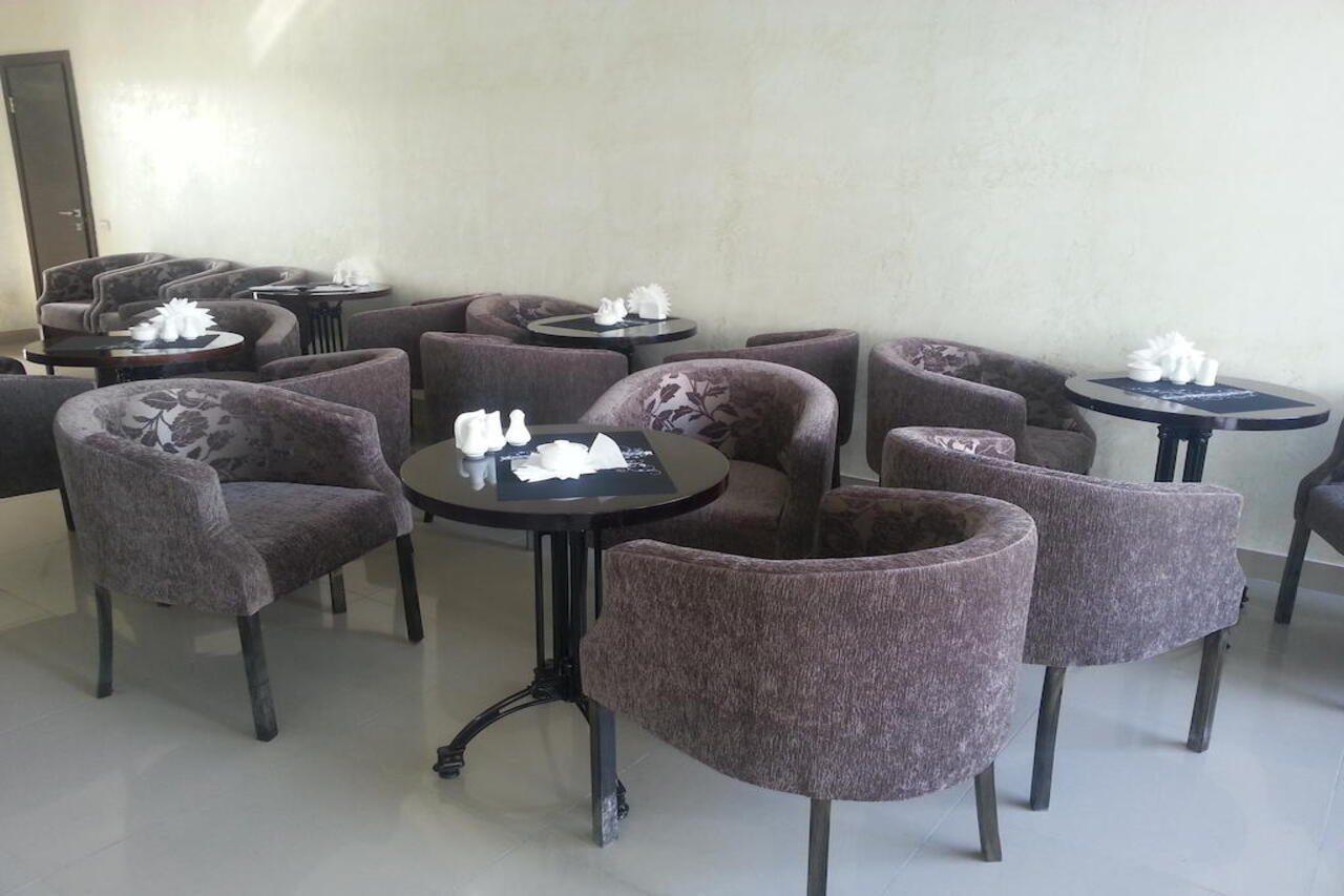 Royal Petrol Hotel Taldykorgan Bagian luar foto